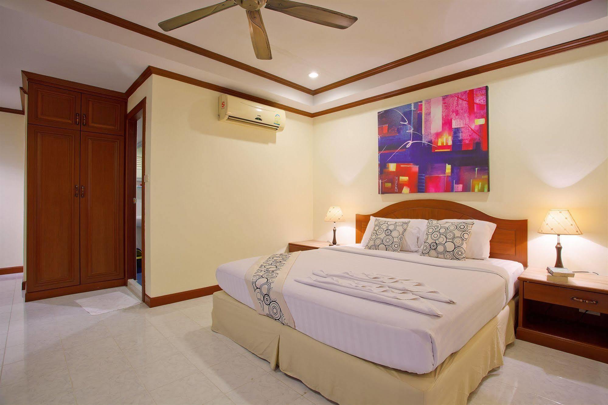 The Yim Siam Hotel Patong