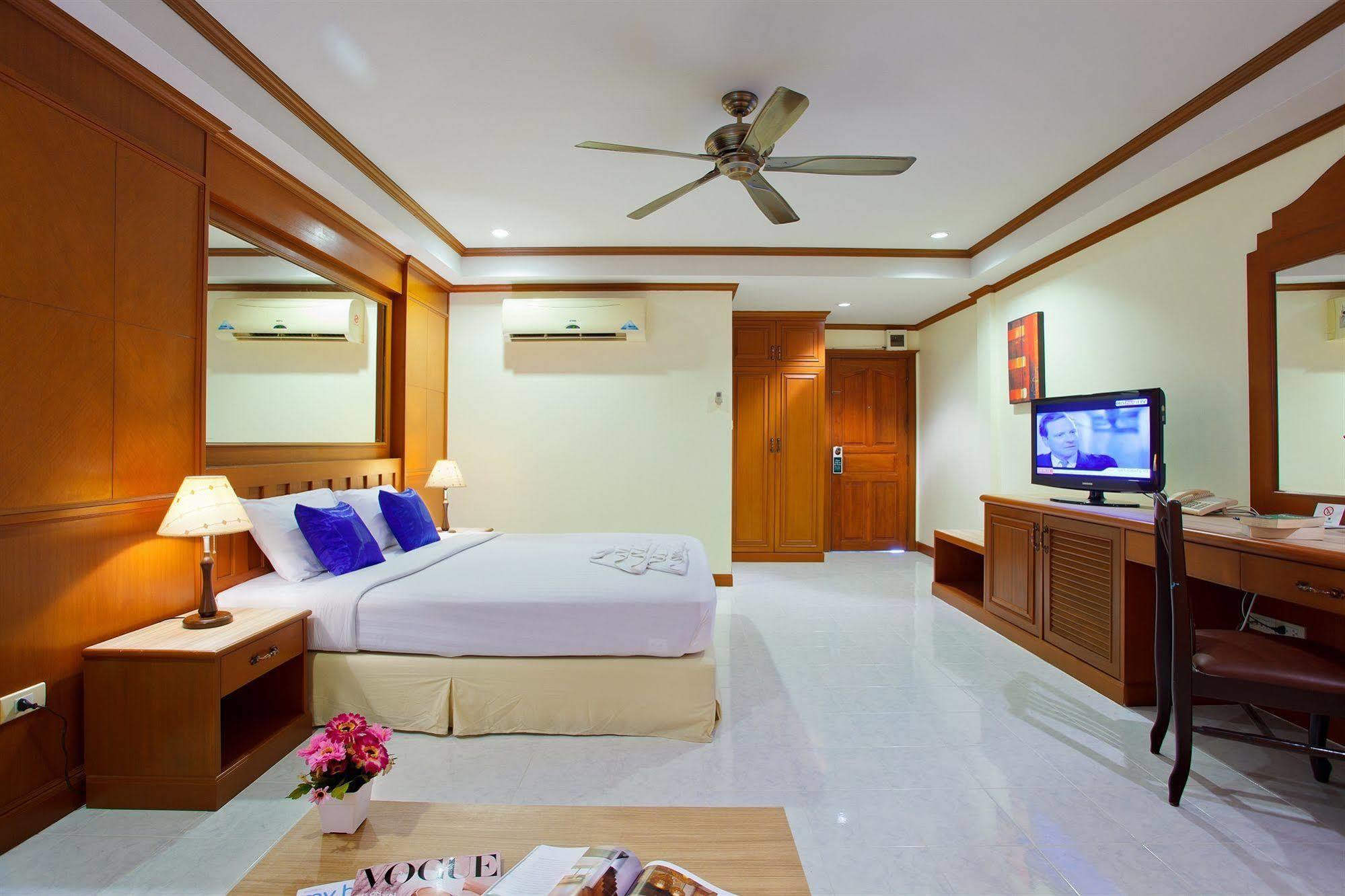 Hotel The Yim Siam 3*