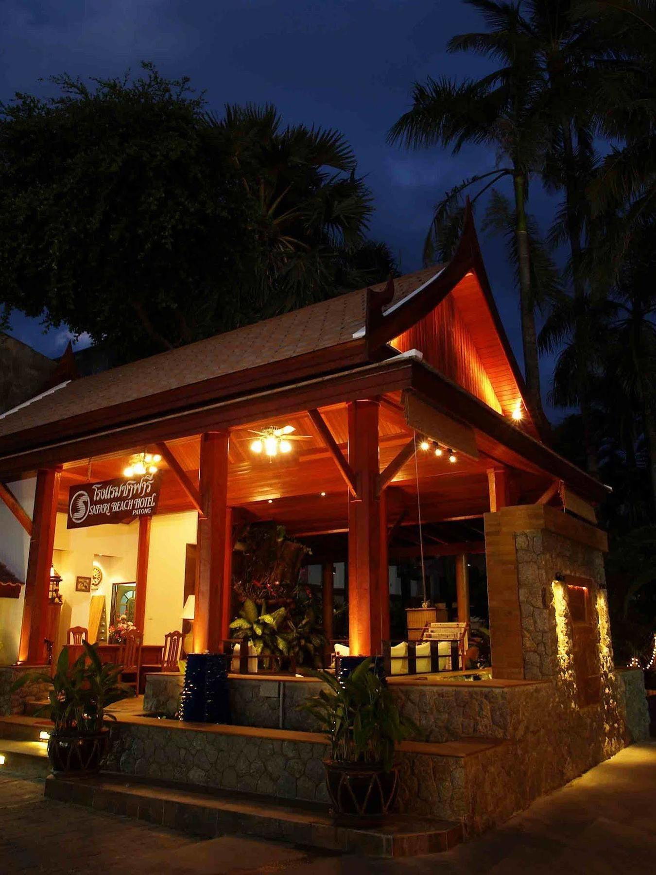Safari Hotel