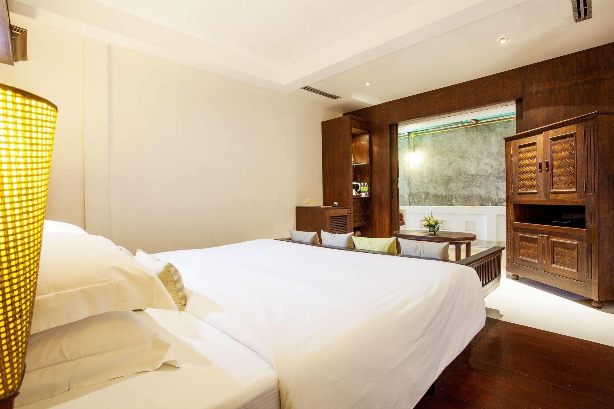 Hotel Safari Patong