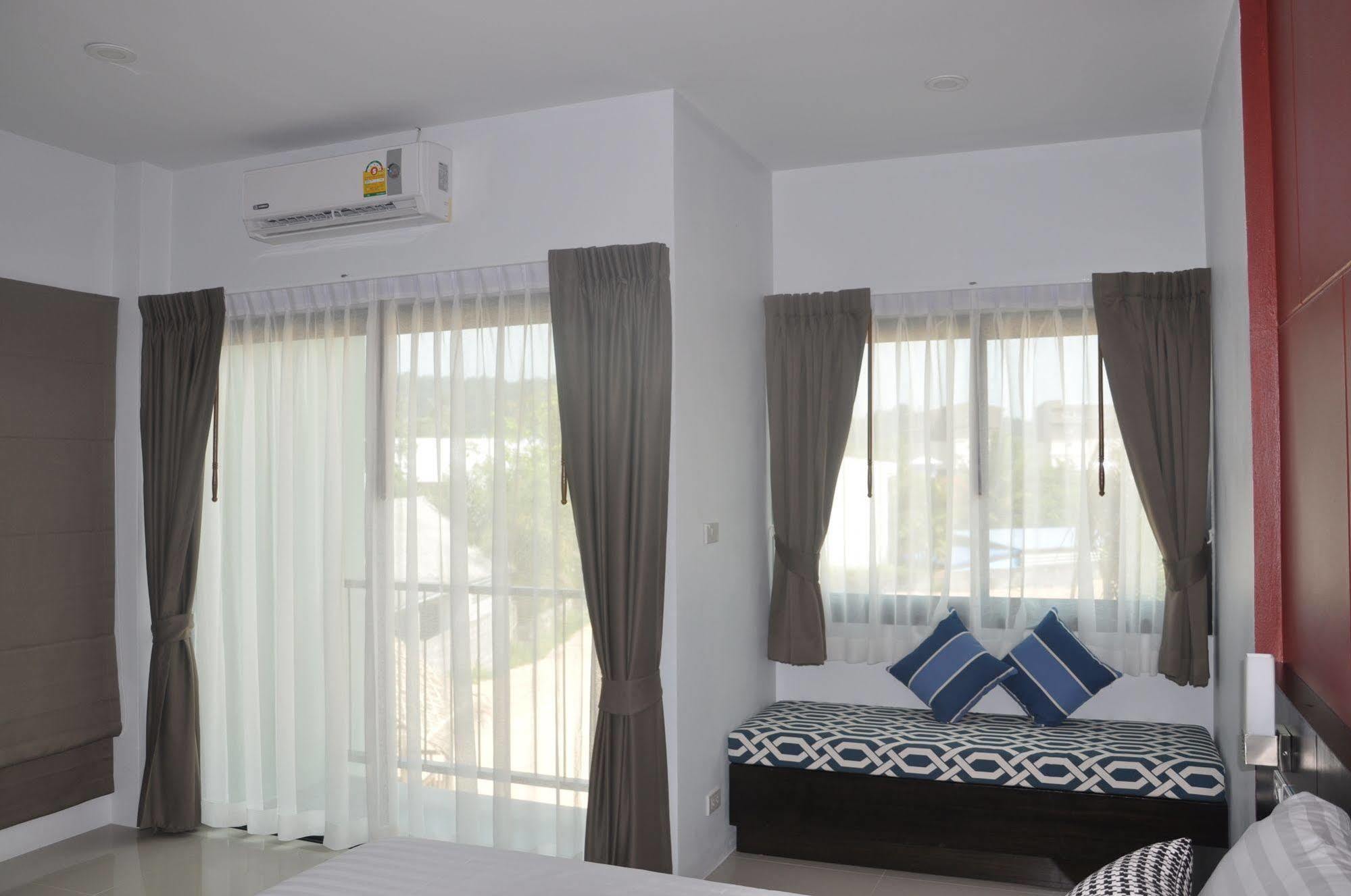 Phuket Airport Place Nai Yang