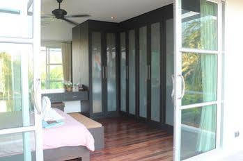 Hotel Solitude 3*