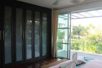 Solitude Hotel Rawai