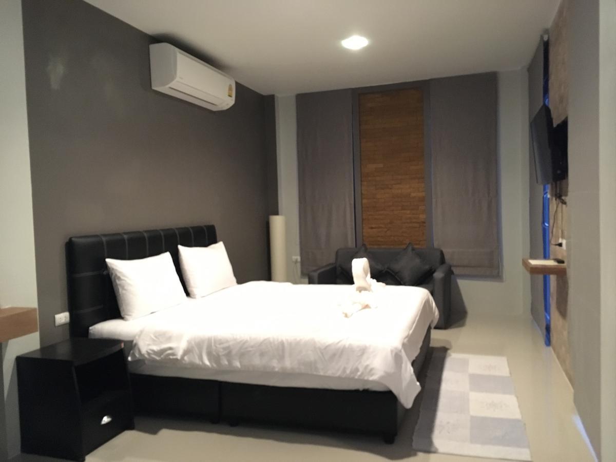 Tempat peranginan Baan Fran Sim Da Pantai Bang Tao