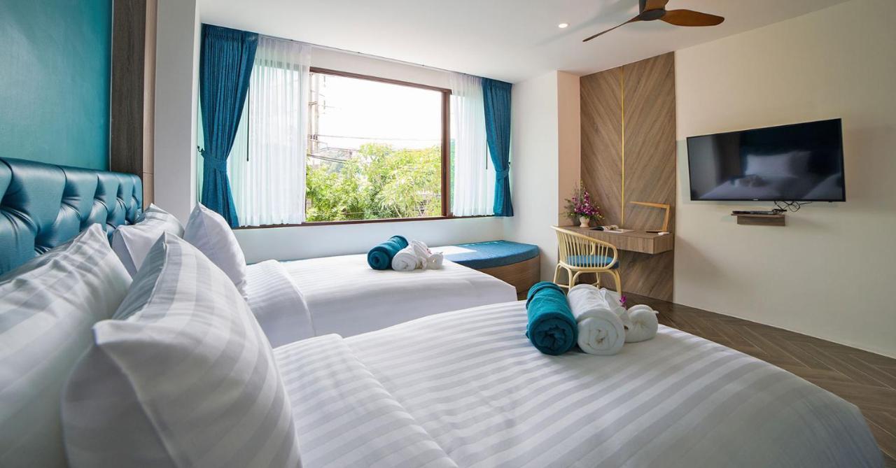 Hotel Oceana Phuket 4*