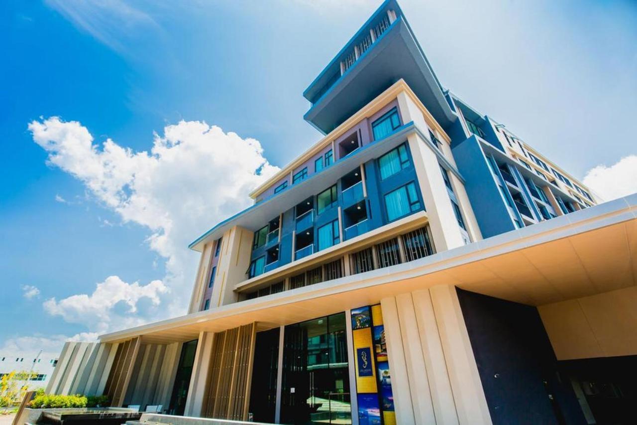 The Aristo By Holy Cow, 2-br, 60 M2, Pool View *