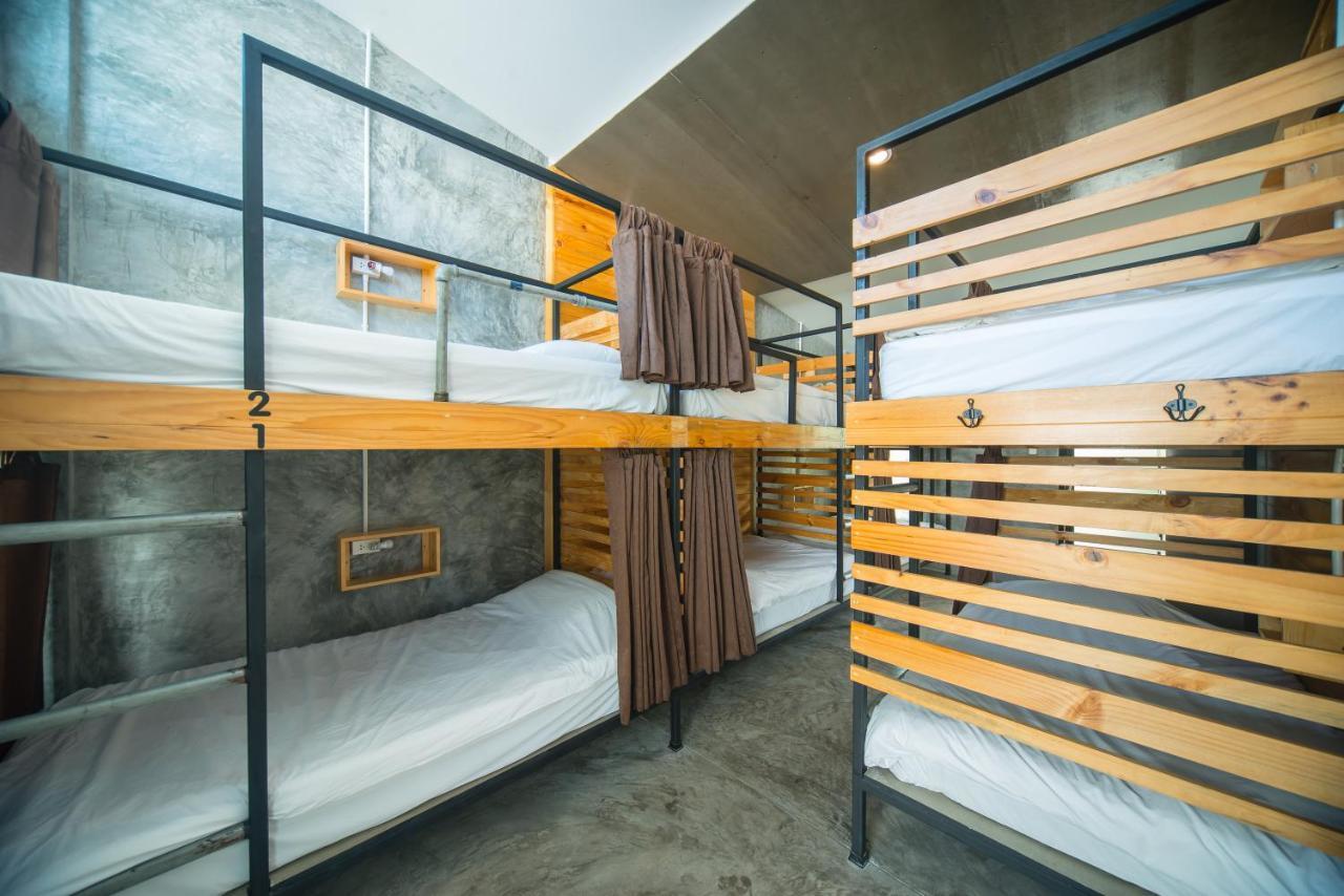 Chillhub Phuket * Bang Tao Beach (Phuket)