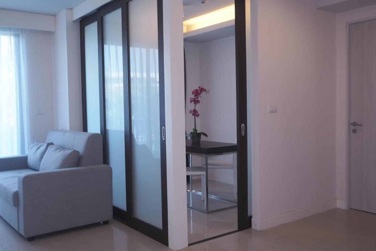 Aparthotel The Aristo By Holy Cow, 4-br Loft, 150 M2, Pool View Pantai Surin