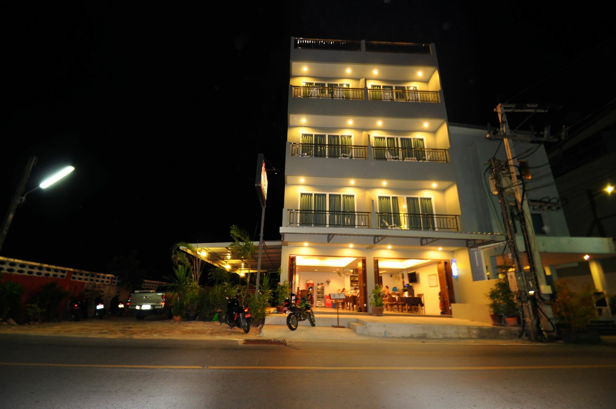 Choophorn House Sha Guest house