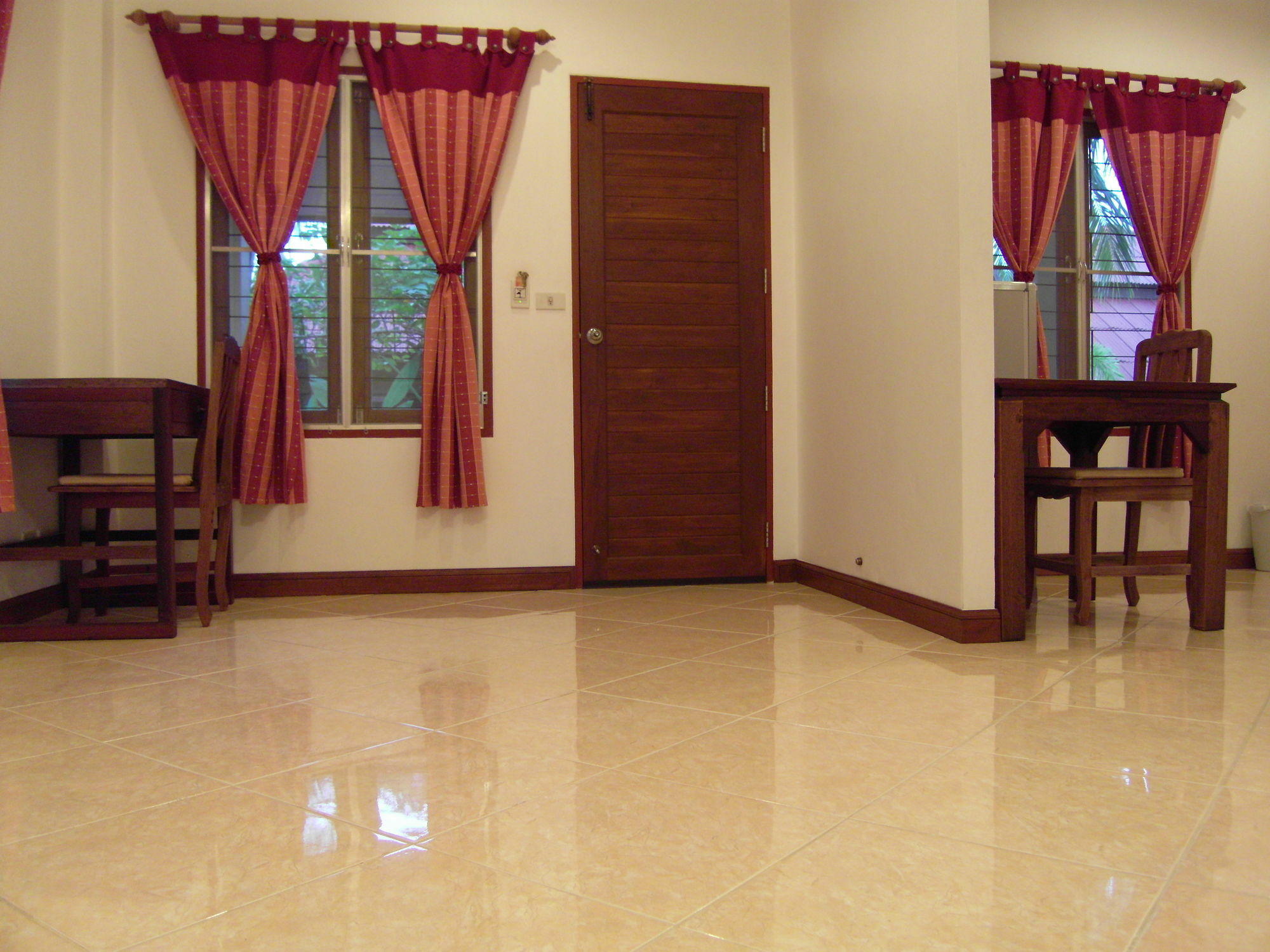 Tempat peranginan Palm Village Rawai
