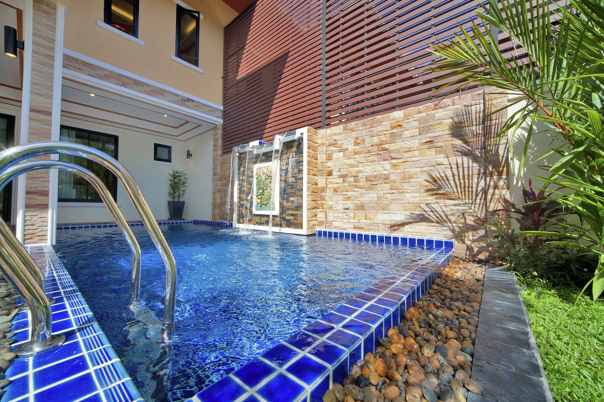 Villa Bangtao Tara Four *