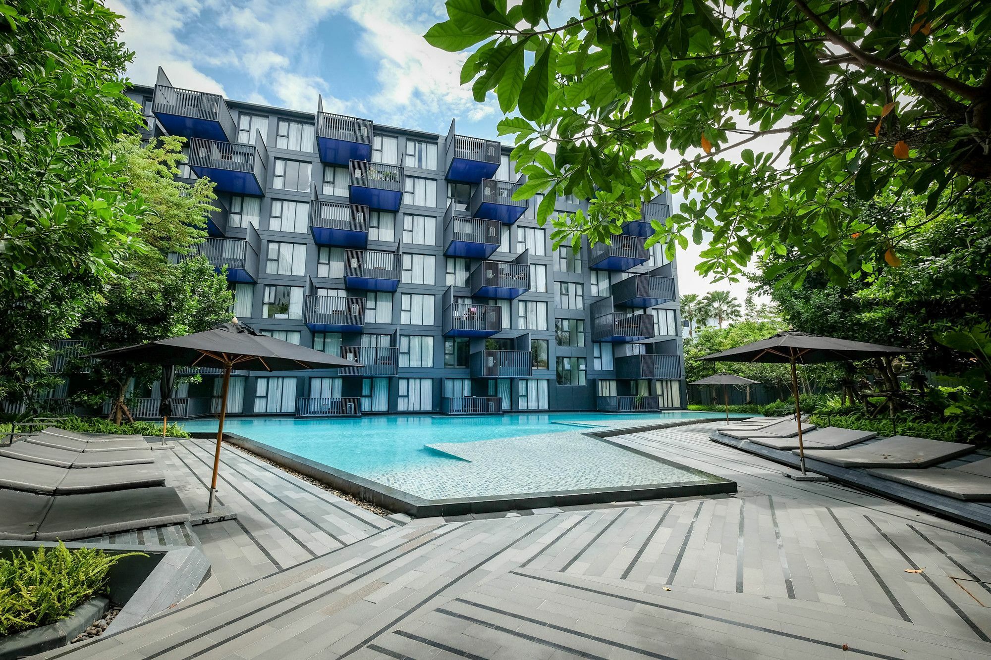 The Deck By Vip Apartment *
