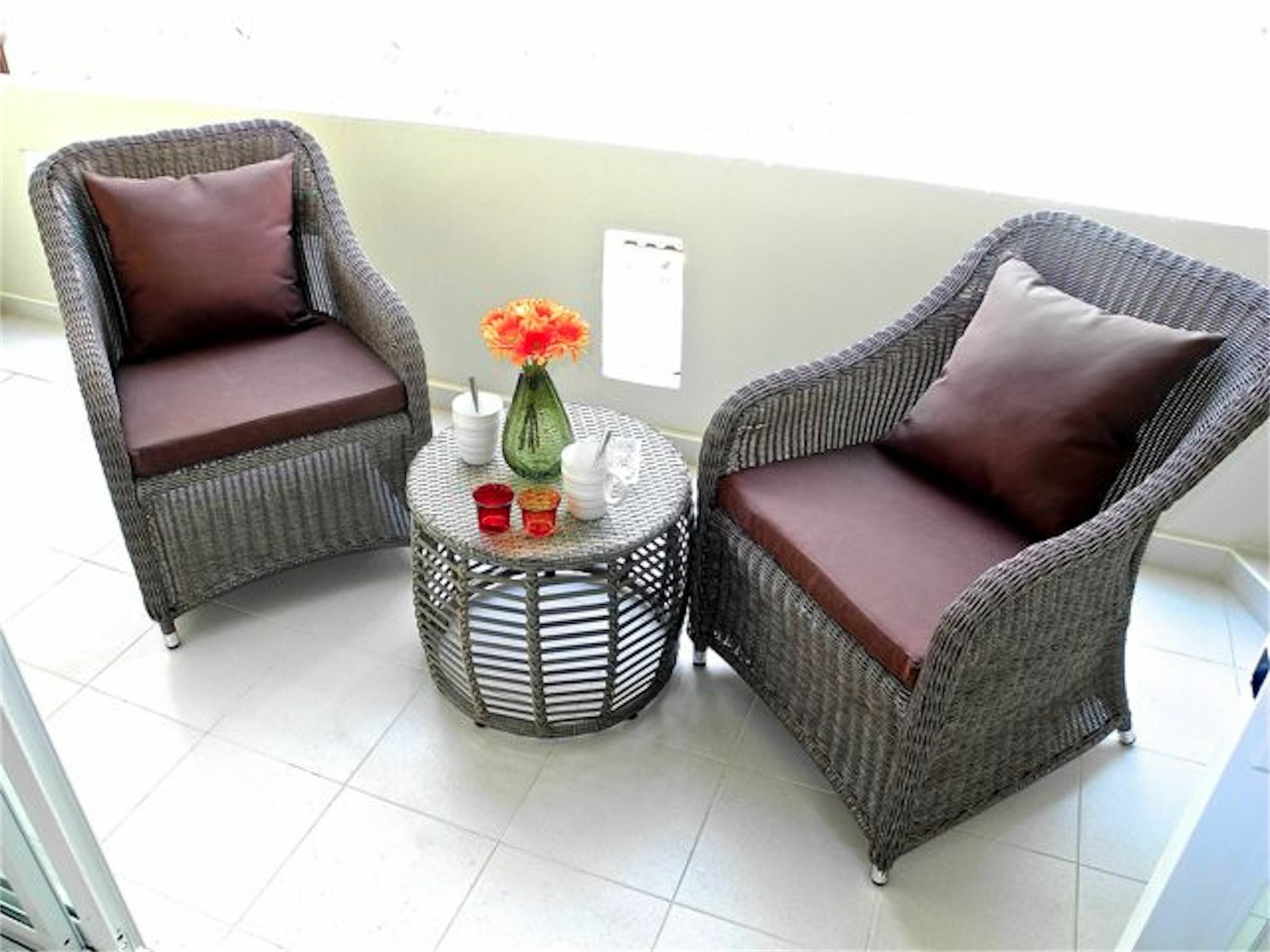 Plaza 1 Bedroom Modern * Strand Kata