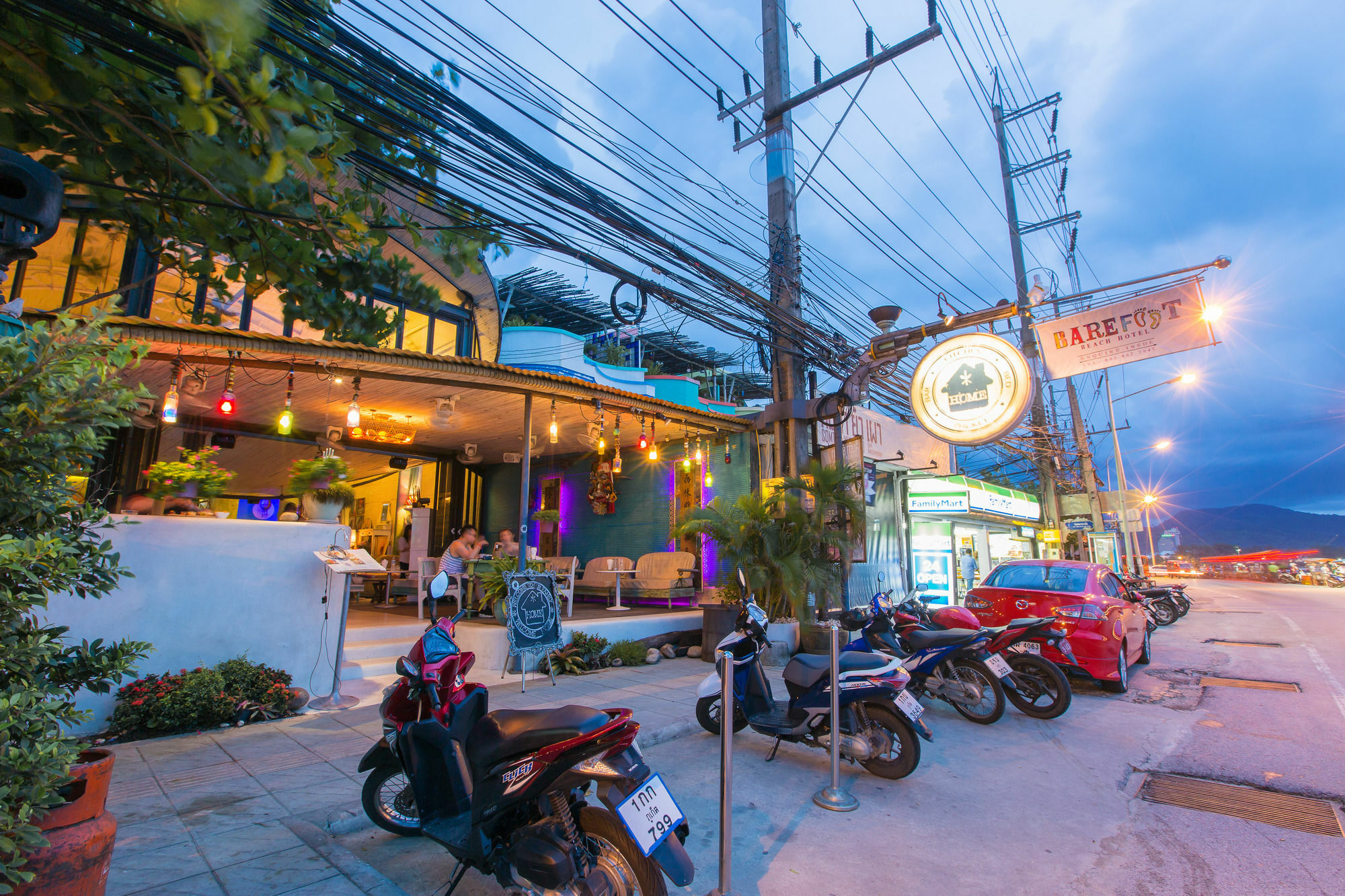 Barefoot Kalim Front Acomodação com café da manhã  Patong
