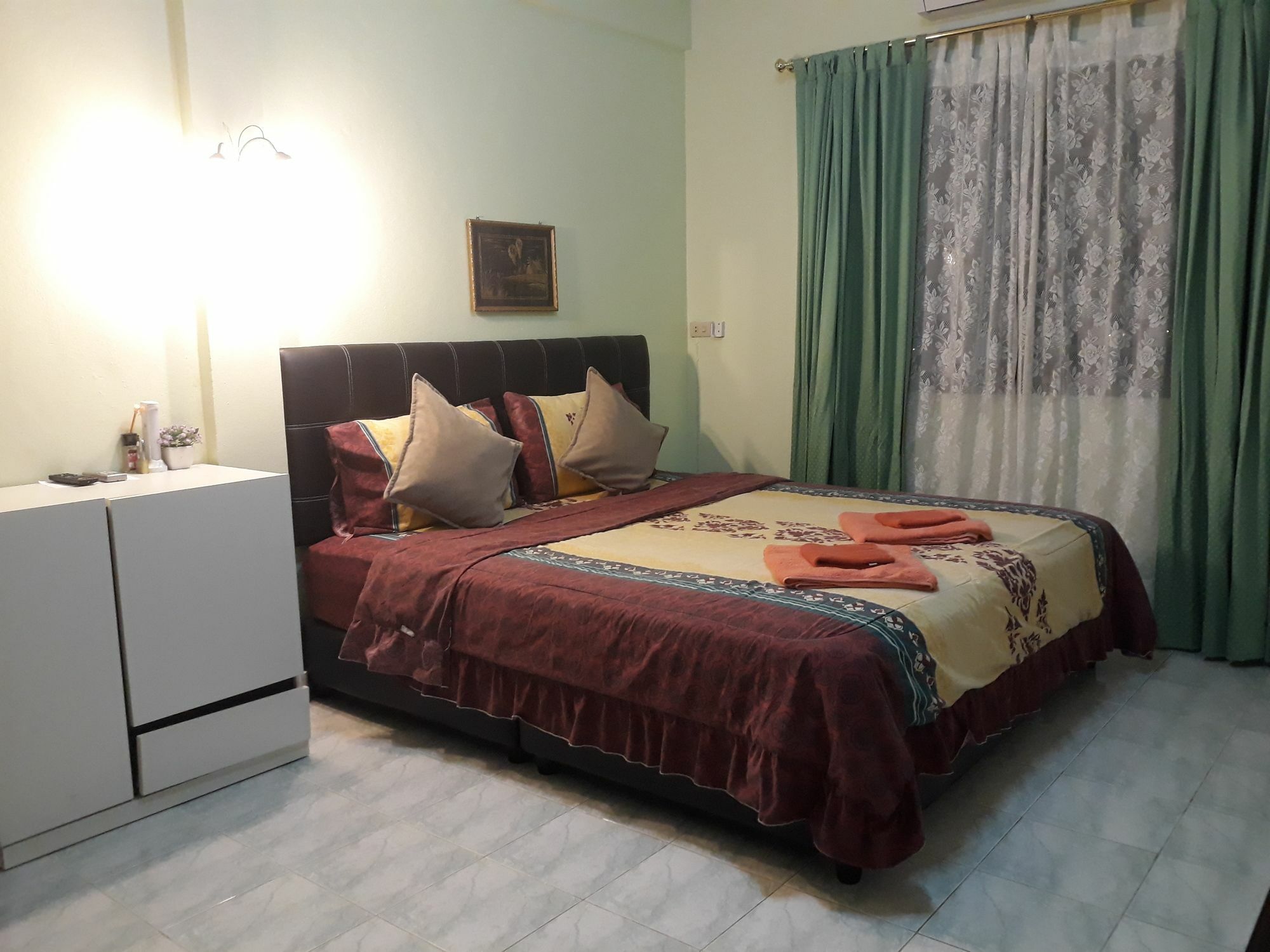 Condotel *