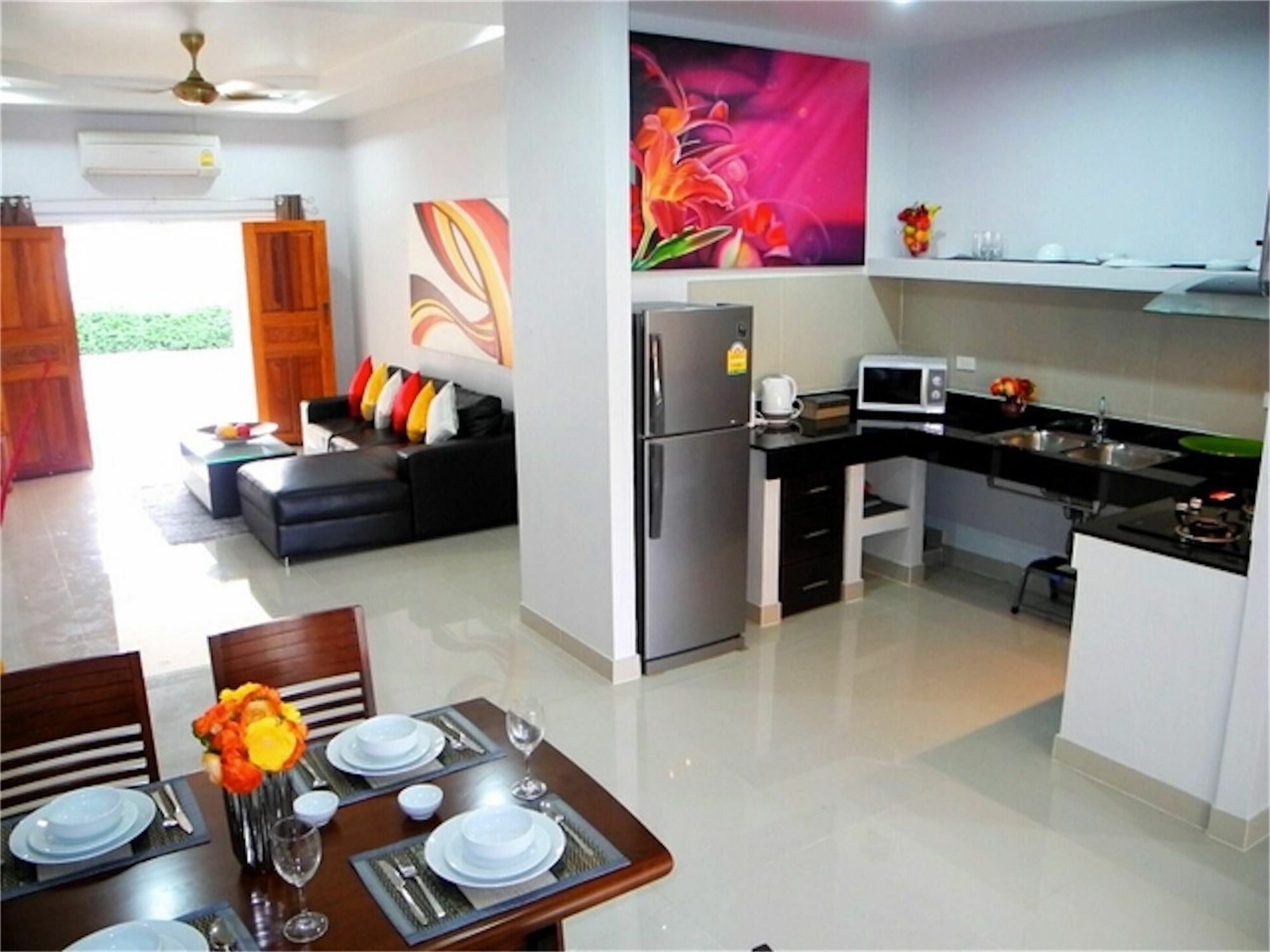 Vila Leaf 1 2 Bedrooms *