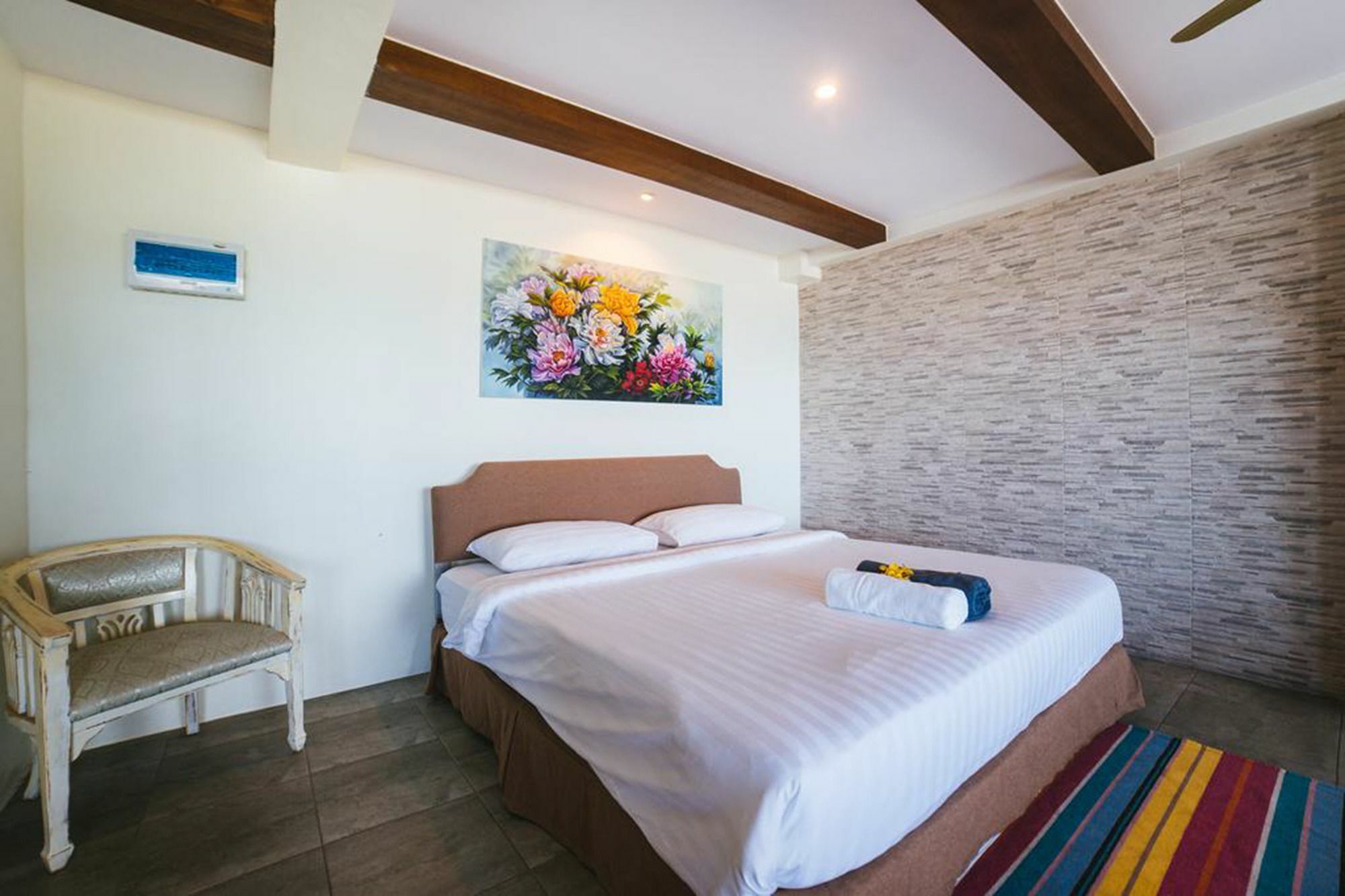 View Beachfront Holiday home