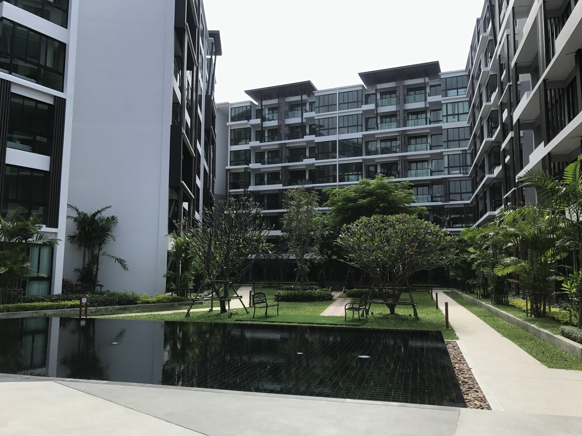 Apartment Royal Lee The Terminal Phuket By Cullinan R.