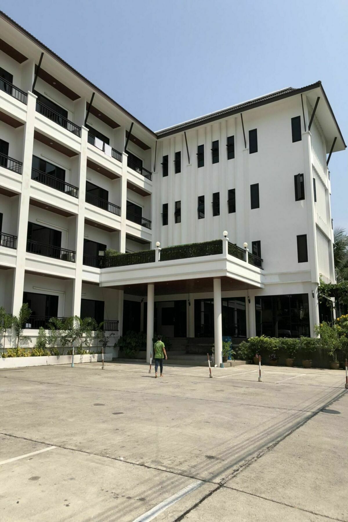 Phimpraphai Place 2 Hotel 3*