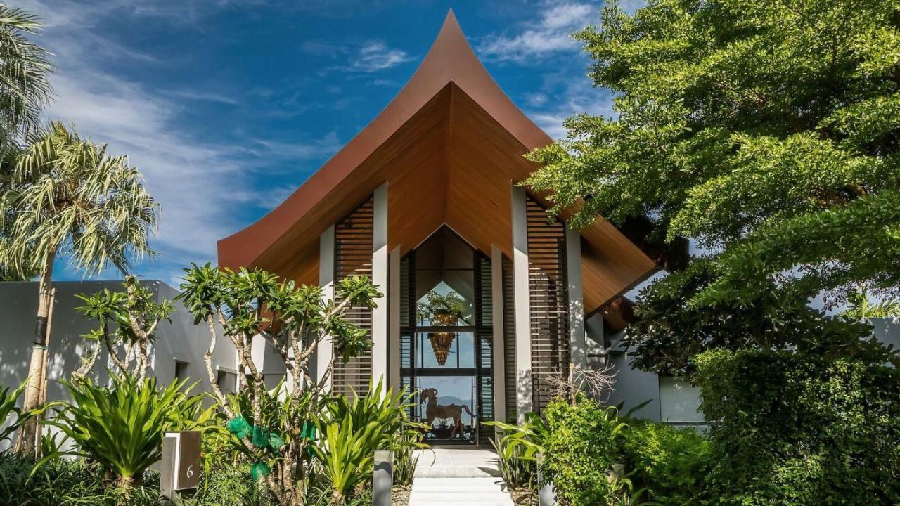 Padma Koh Kaew