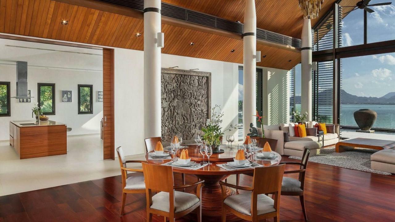 Padma Villa *