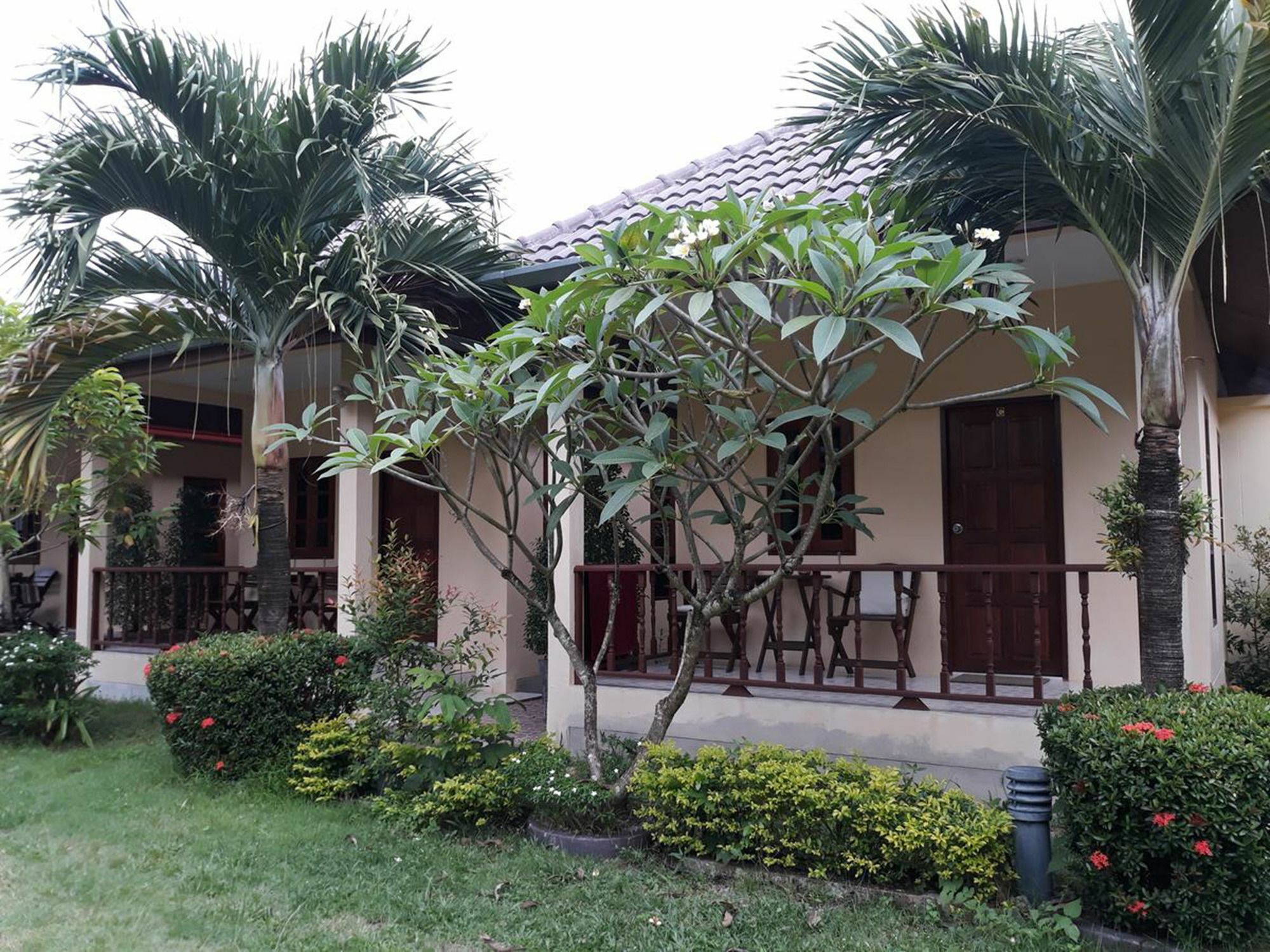 Ron's 2* Bang Tao Beach (Phuket)