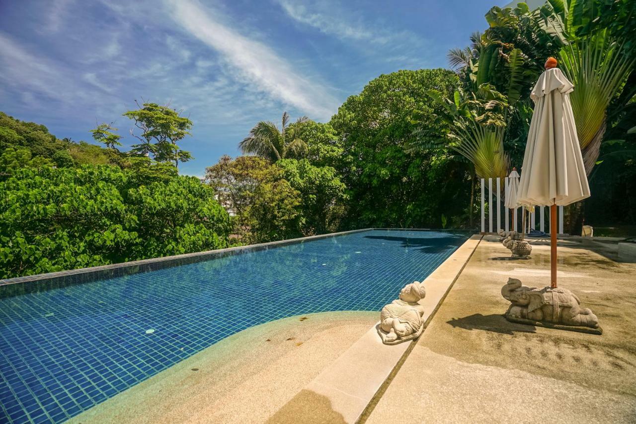 The Palm At Veloche Group By Lofty Karon