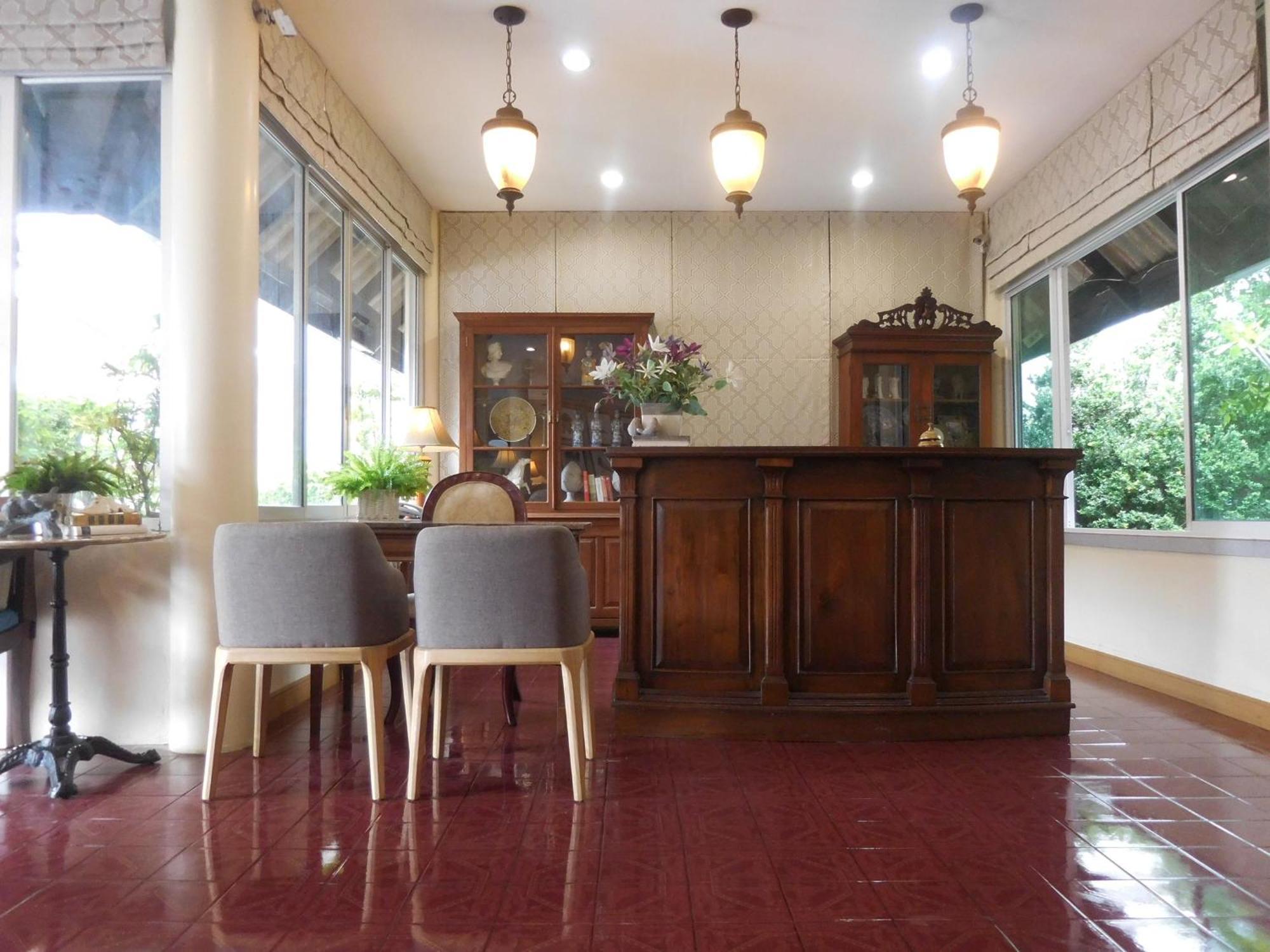 Village And Natural Garden Guest house 2*