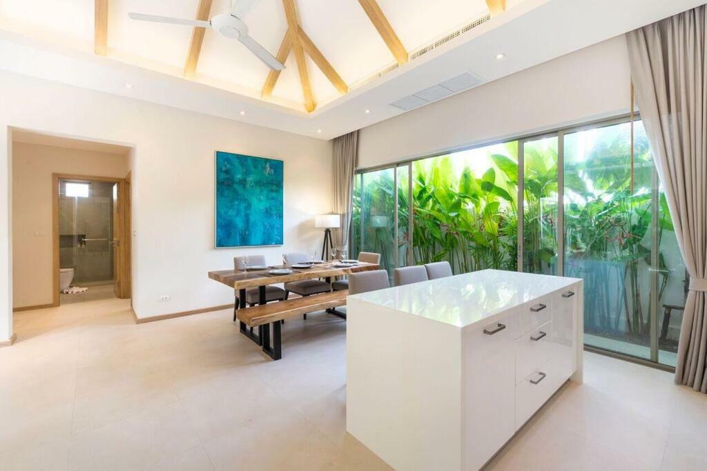 Trichada Tropical Bang Tao Beach (Phuket)