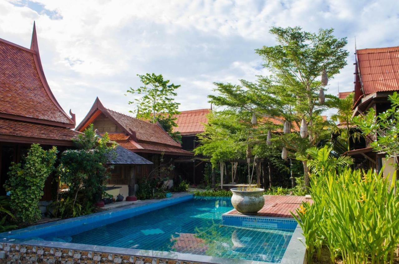 Villa Phuket-thaihouse