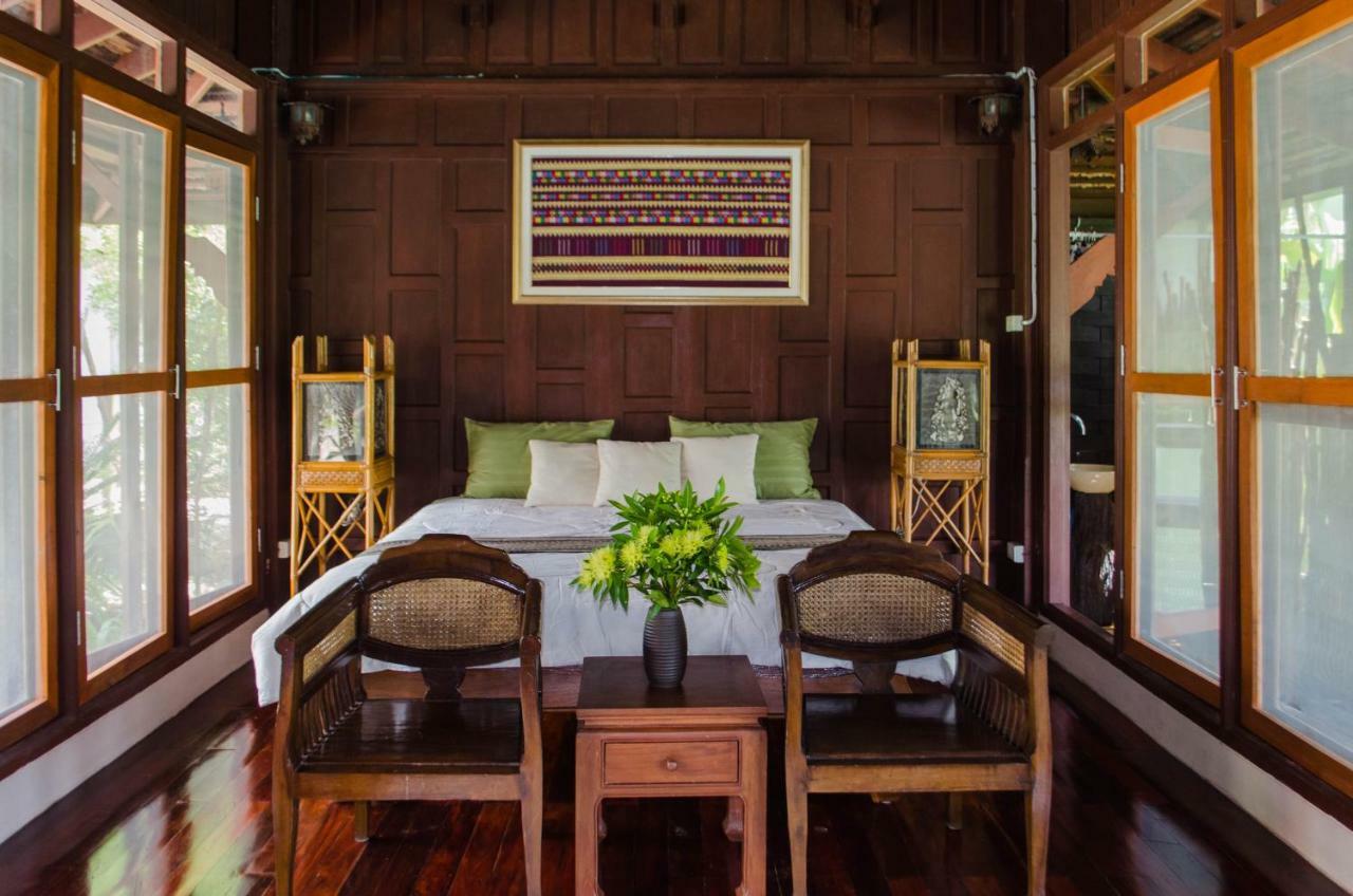 Phuket-thaihouse