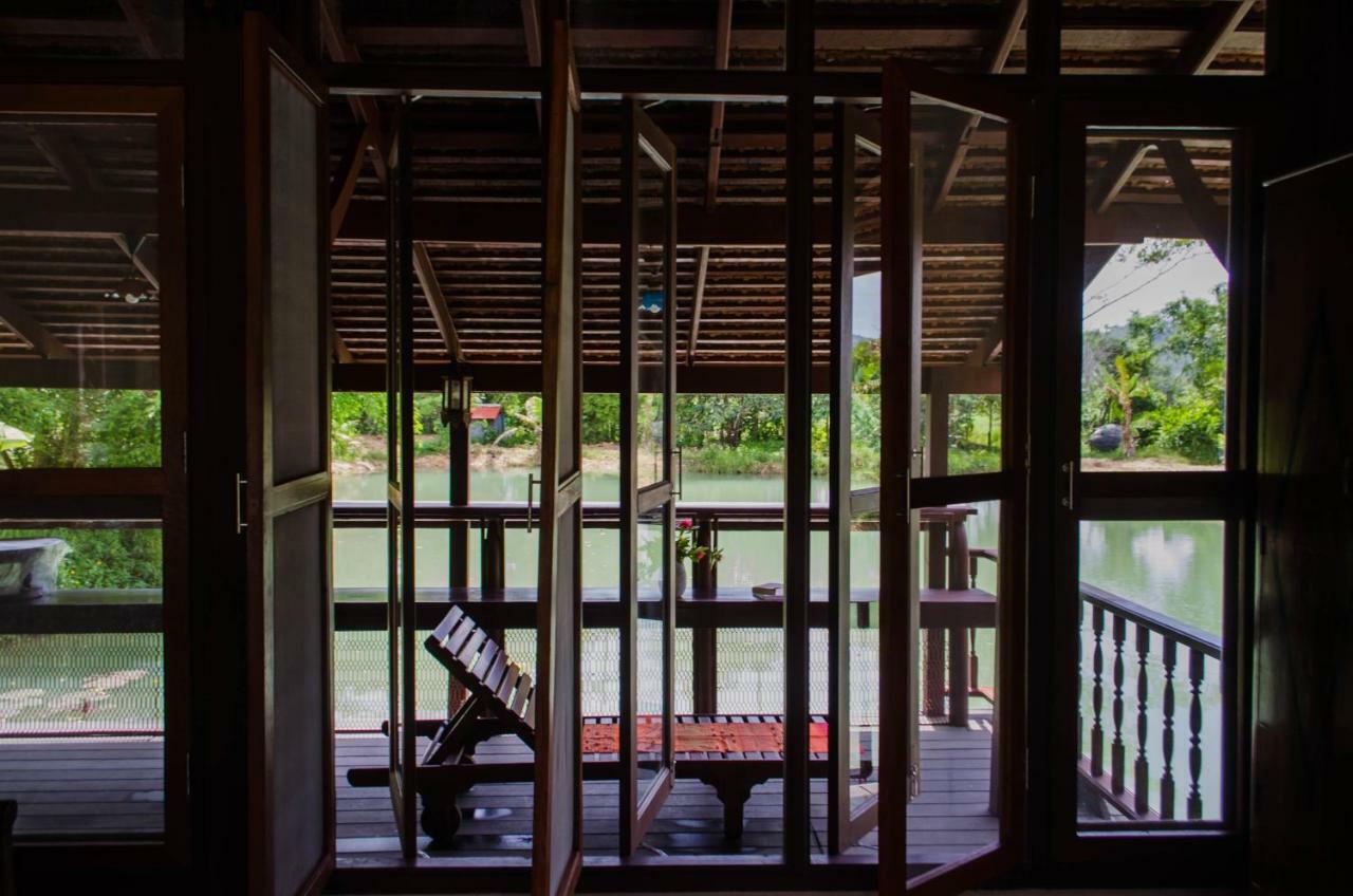 Phuket-thaihouse