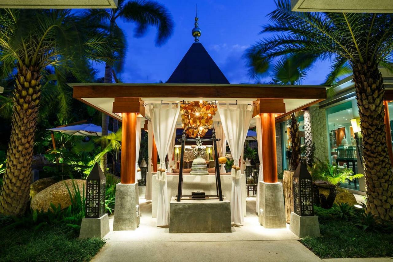 On The Rocks, 4 Bedrooms, Phuket Villa Surin Beach (Phuket)