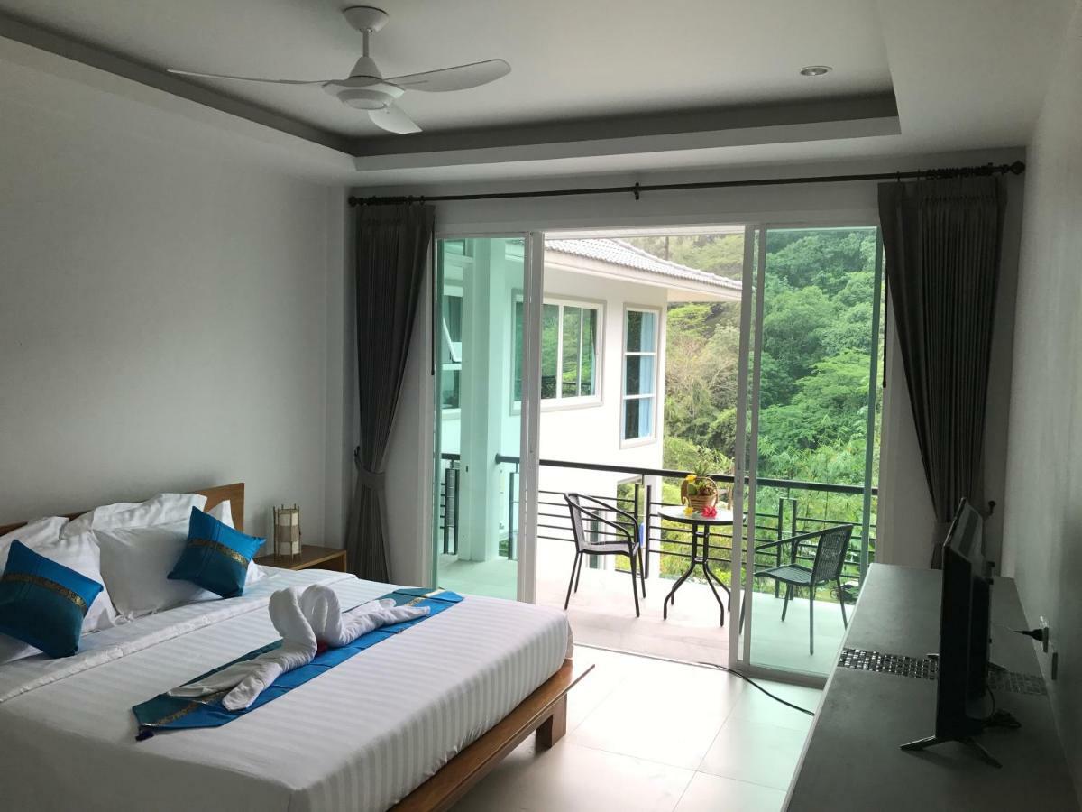 L'eden Phuket 3*