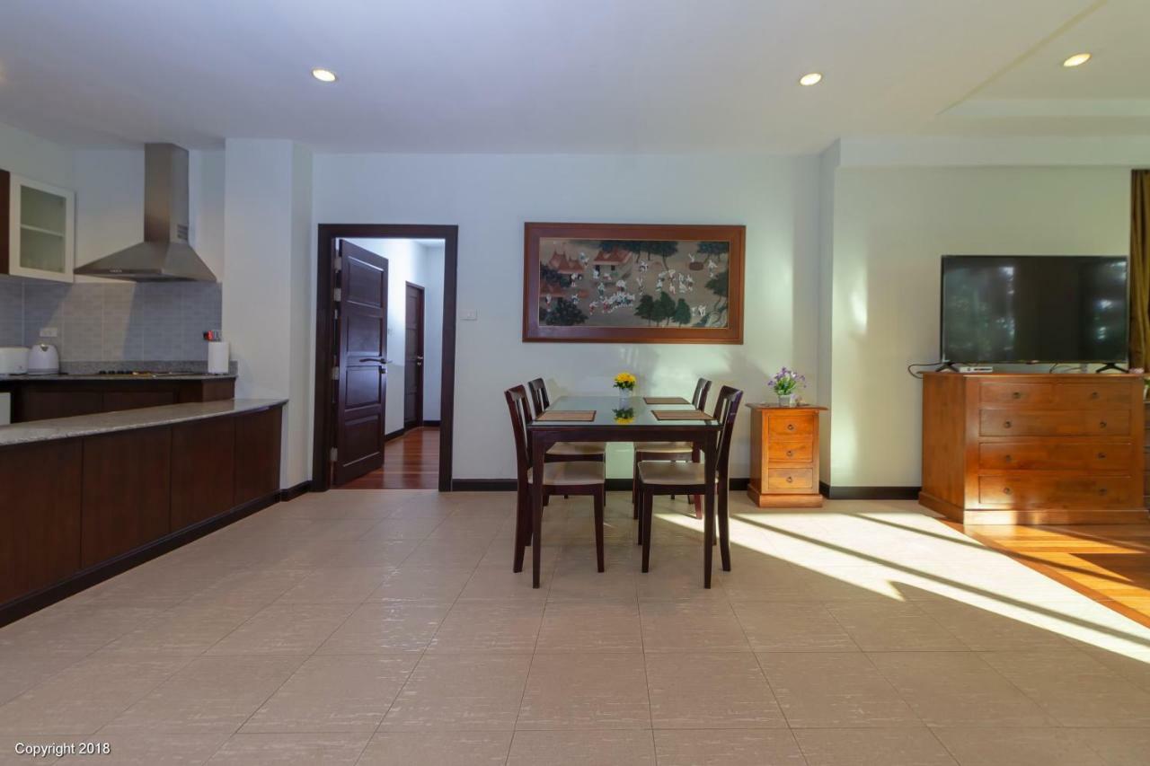 View Elegant Style Apartment Karon
