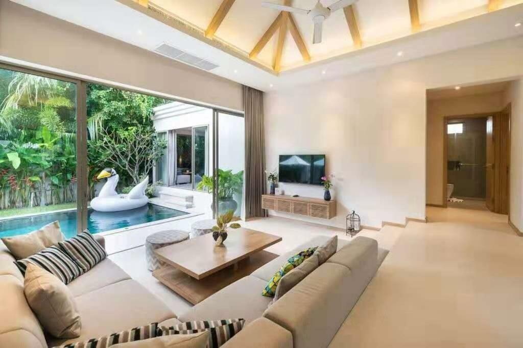 Trichada Tropical Villa *