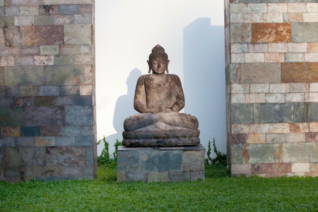 Alaya Villa *
