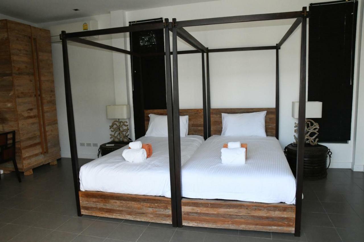 Phuket Private 3 Bedrooms - Lagoon Villa *