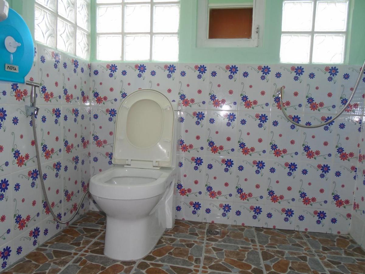 Panda Phuket (adults Only) Hostel