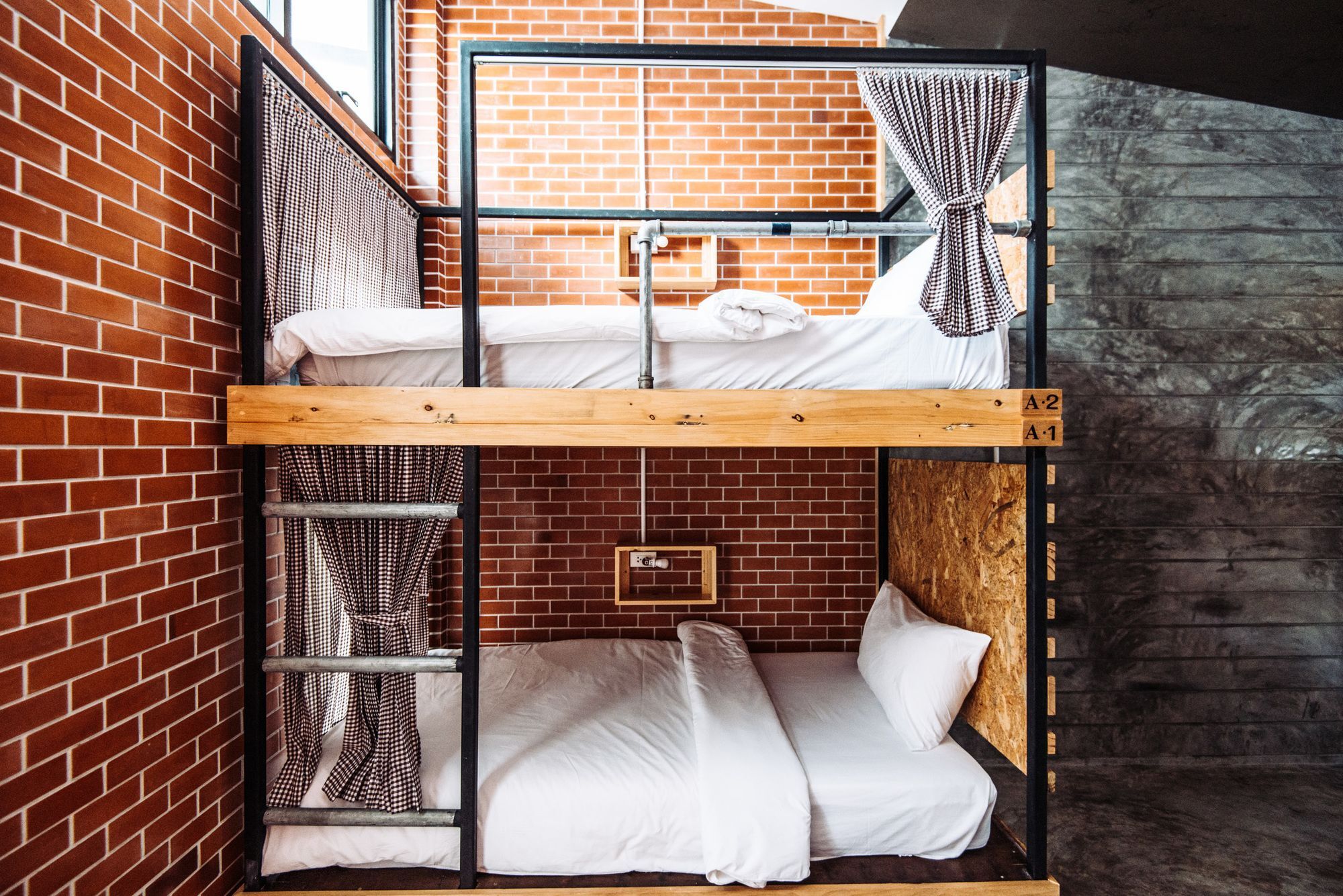 Chillhub Phuket * Bang Tao Beach (Phuket)