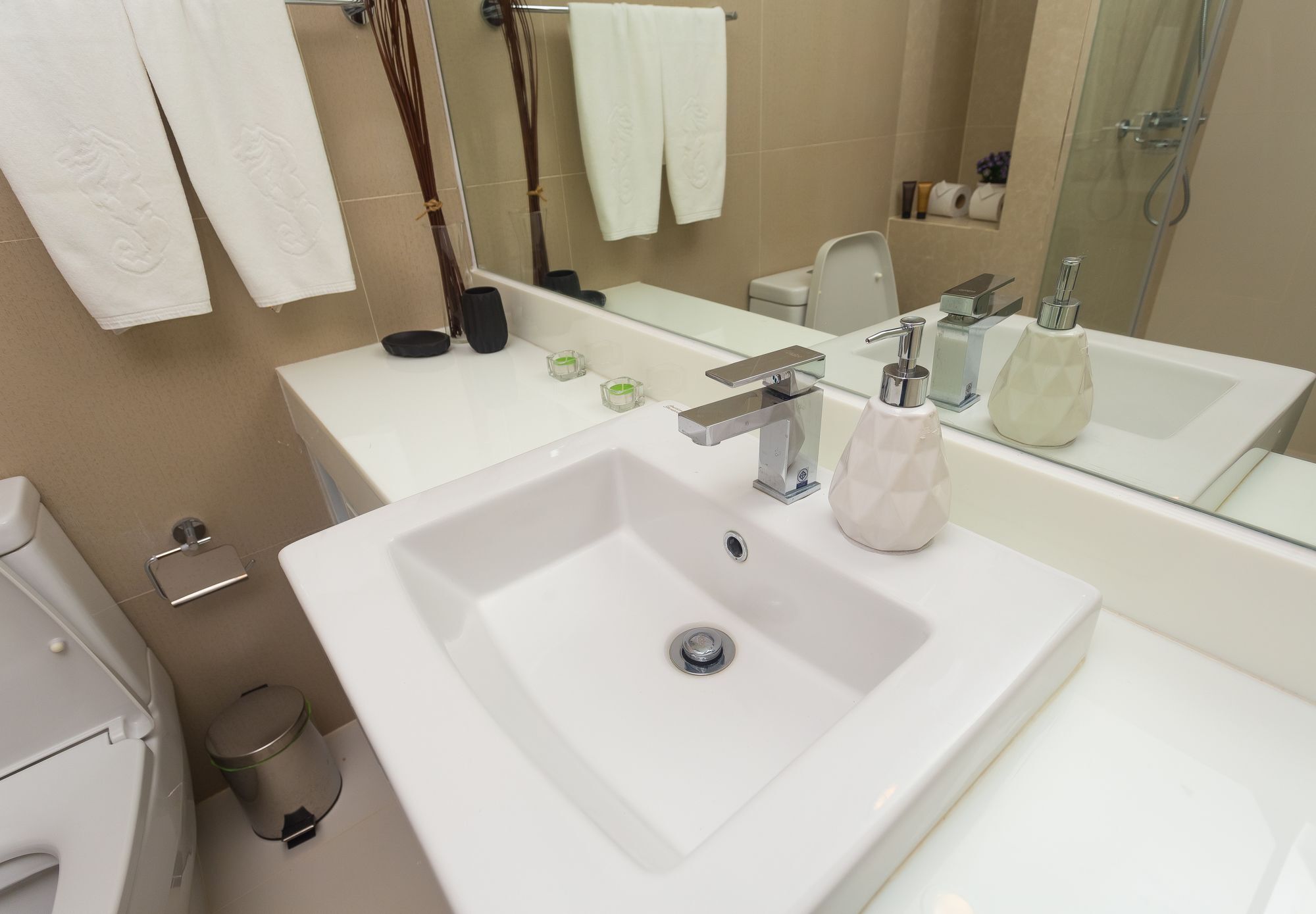 The Aristo 420 Resort 3*