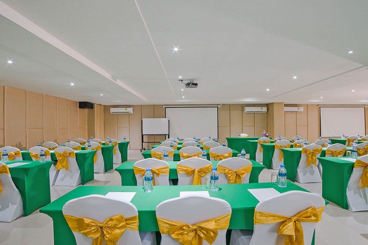 Hotel Oceana Phuket Kamala Beach