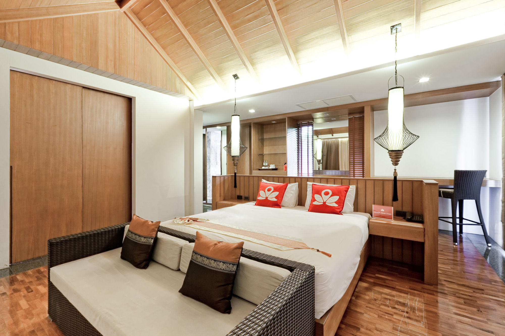 Hotel Zen Premium Phuket