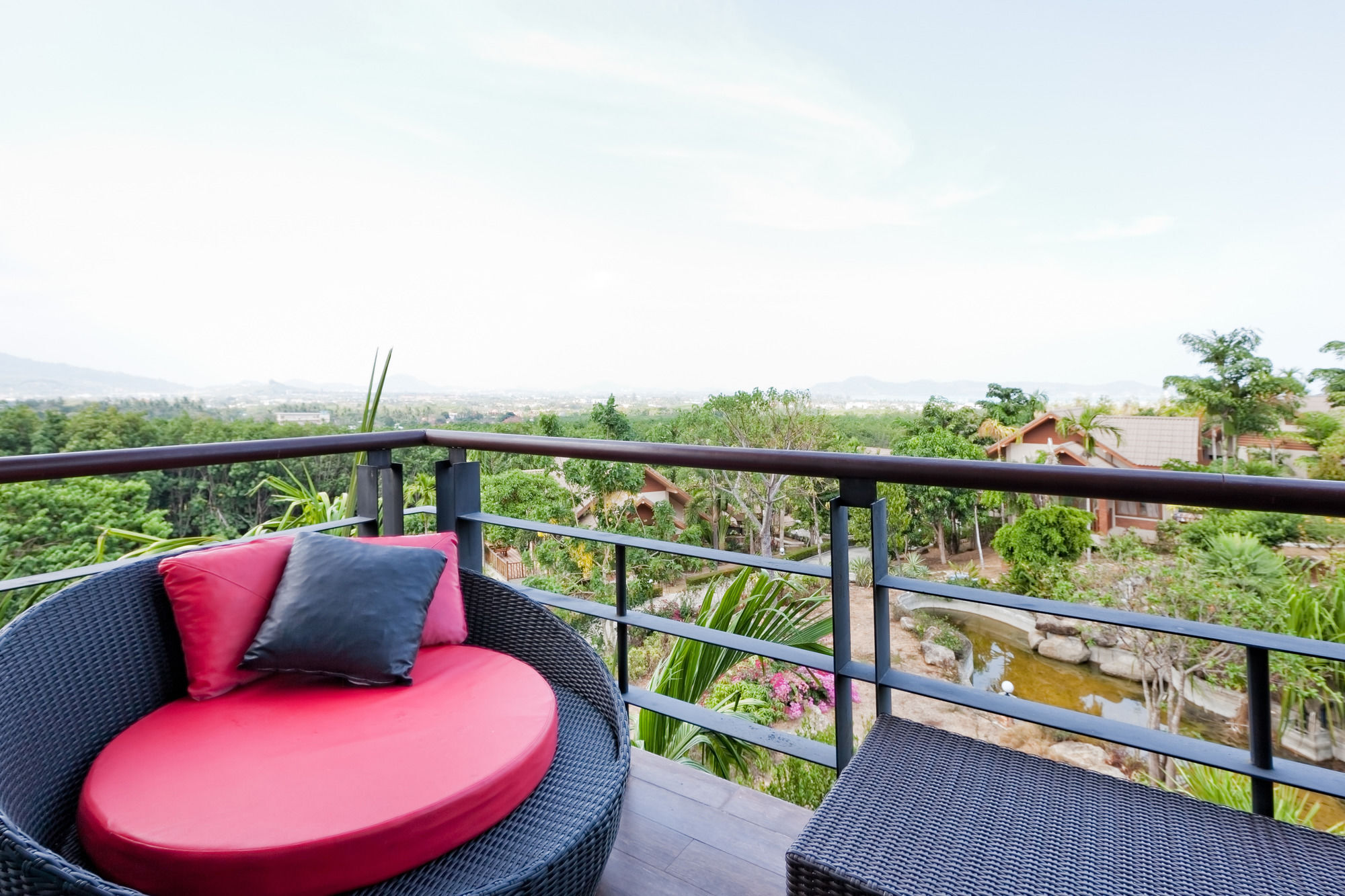 Zen Premium Phuket 4* Chalong