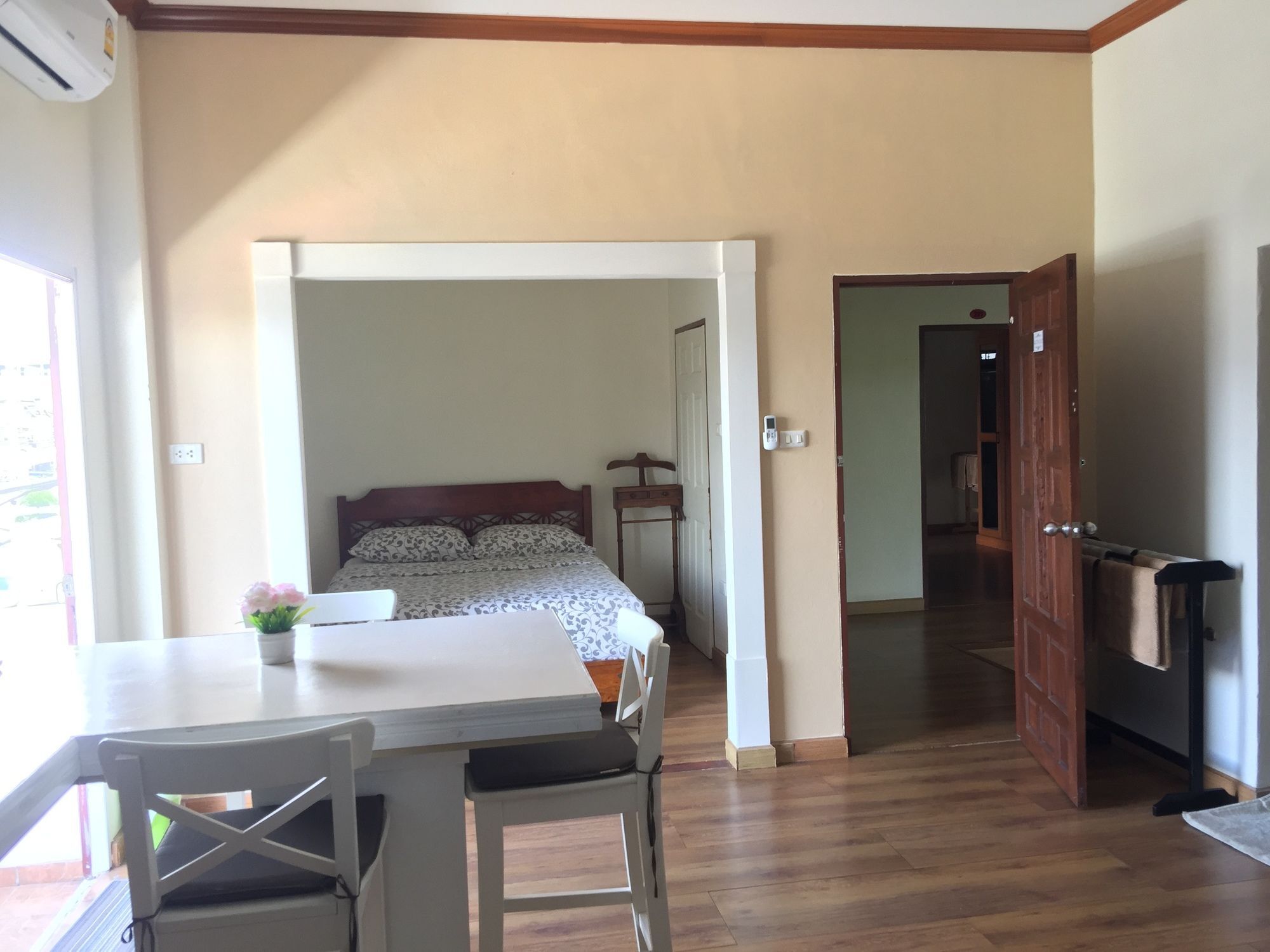 Hotel Phuket Airport & Lounge Bar Thalang