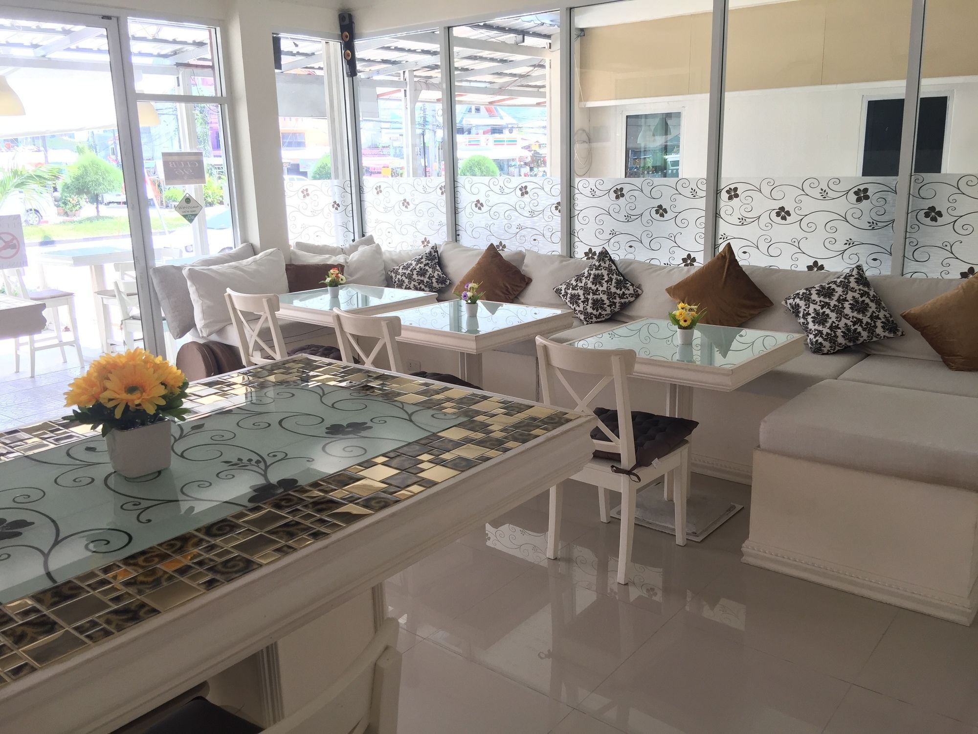 Hotel Phuket Airport & Lounge Bar Thalang