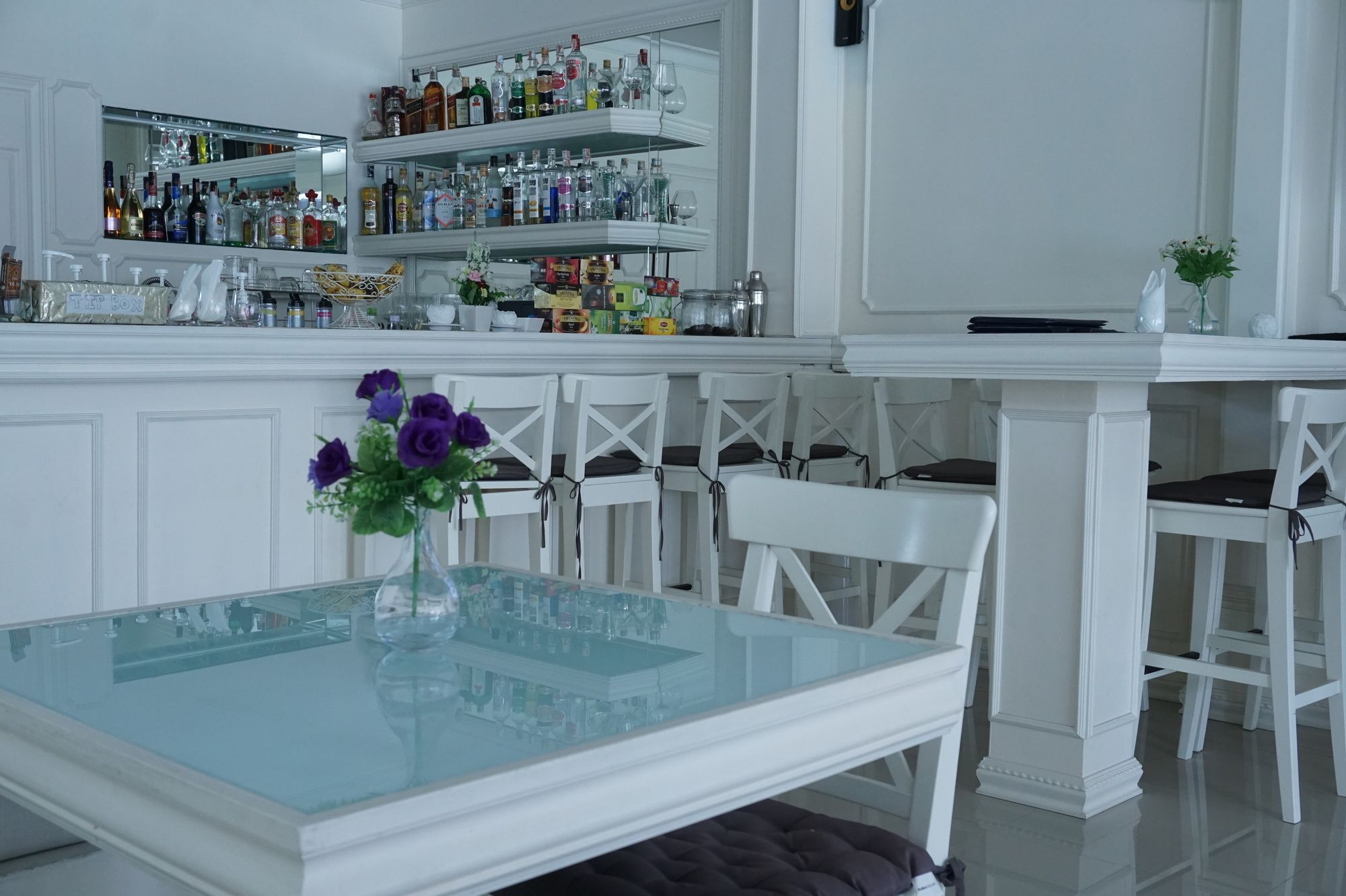 Hotel Phuket Airport & Lounge Bar 3*