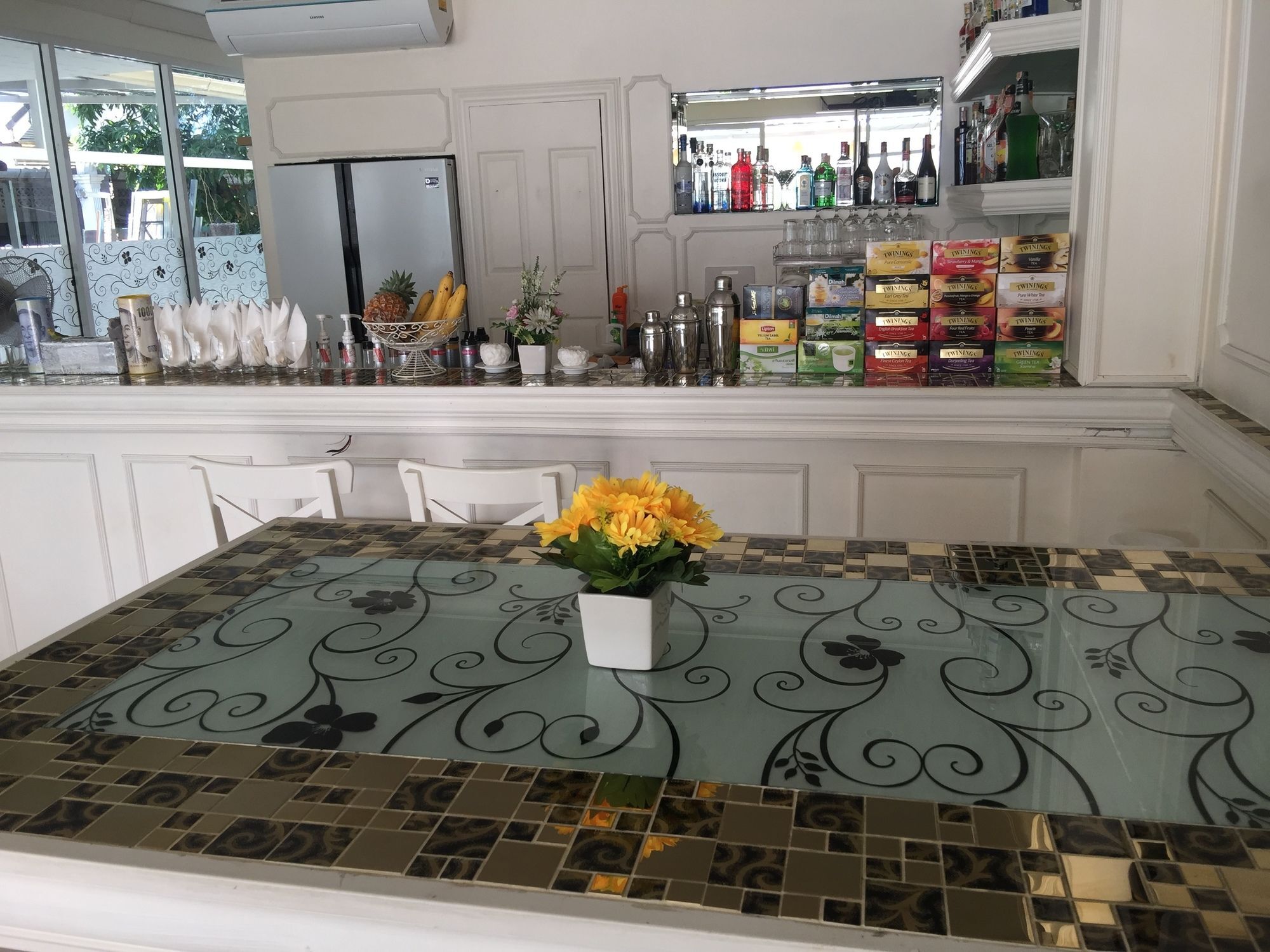 Phuket Airport & Lounge Bar 3*