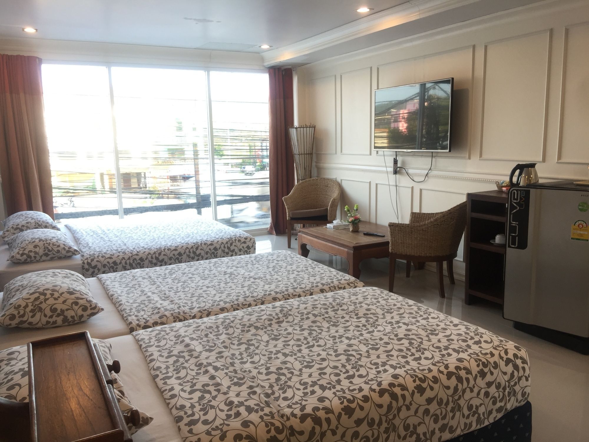 Hotel Phuket Airport & Lounge Bar 3*