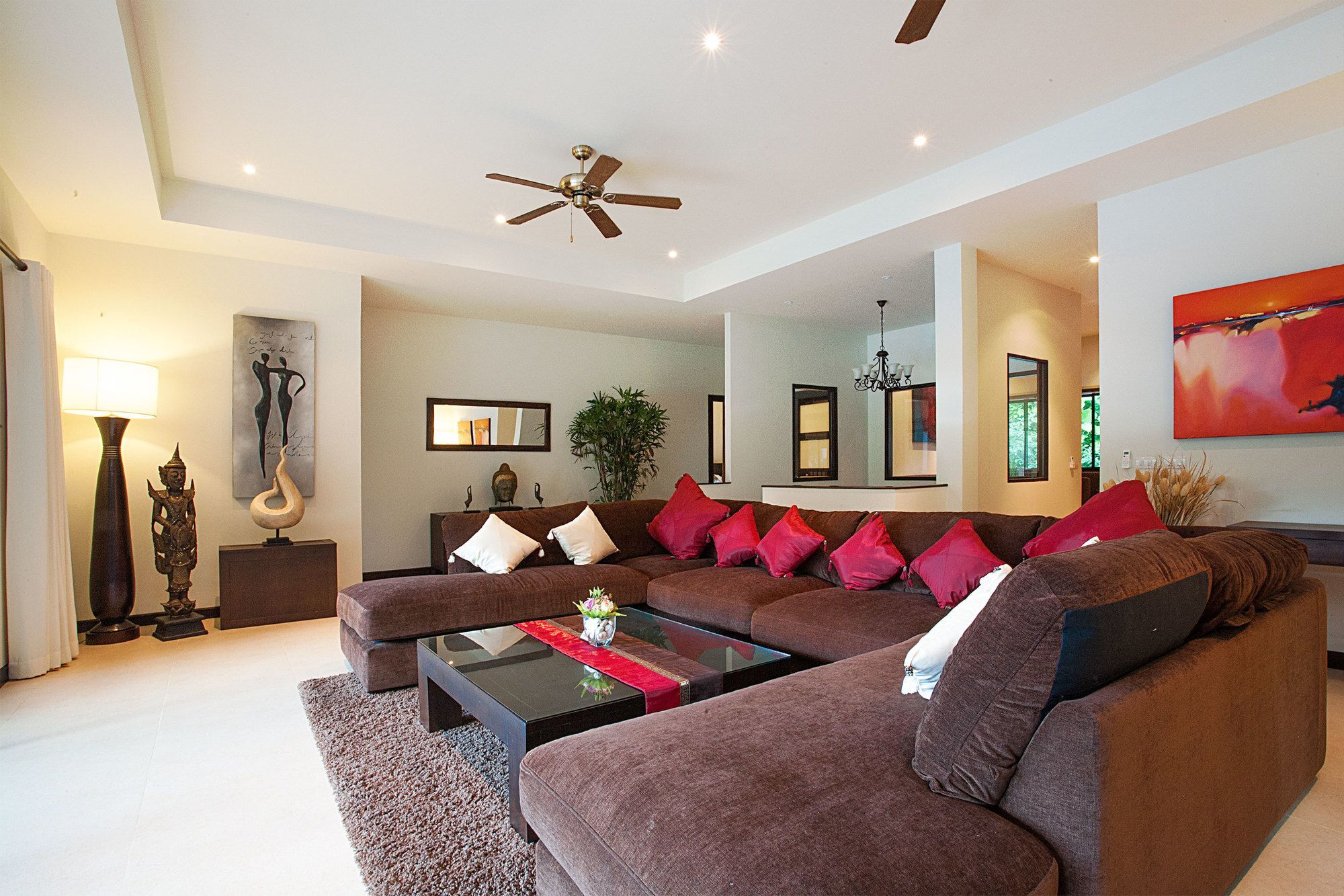 Pagarang 6 Bed Beautiful Poolside Dining Area Apartment *